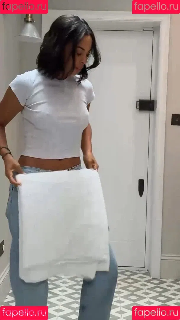 Rochelle Humes / rochellehumes Onlyfans Photo Gallery 
