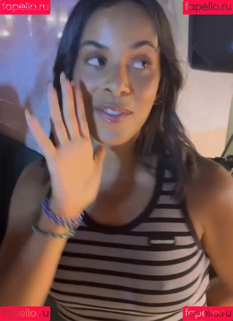 Rochelle Humes / rochellehumes Onlyfans Photo Gallery 