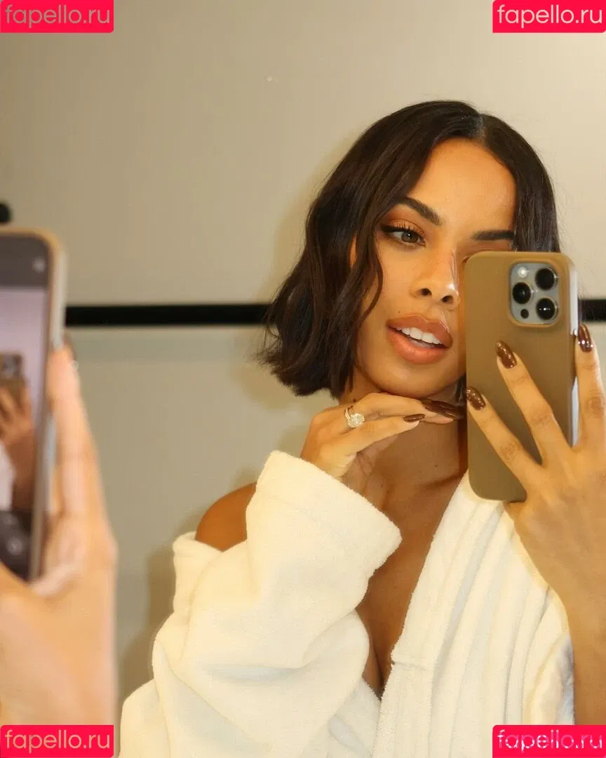 Rochelle Humes / rochellehumes Onlyfans Photo Gallery 