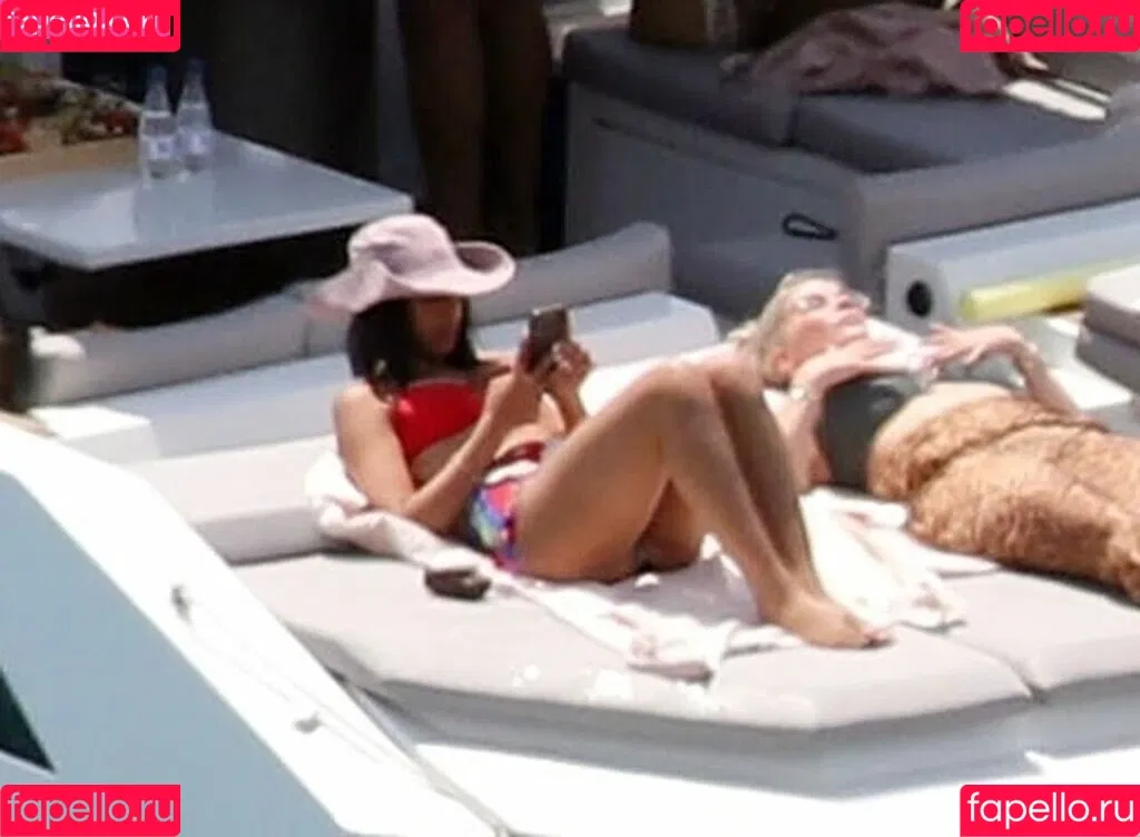 Rochelle Humes / rochellehumes Onlyfans Photo Gallery 