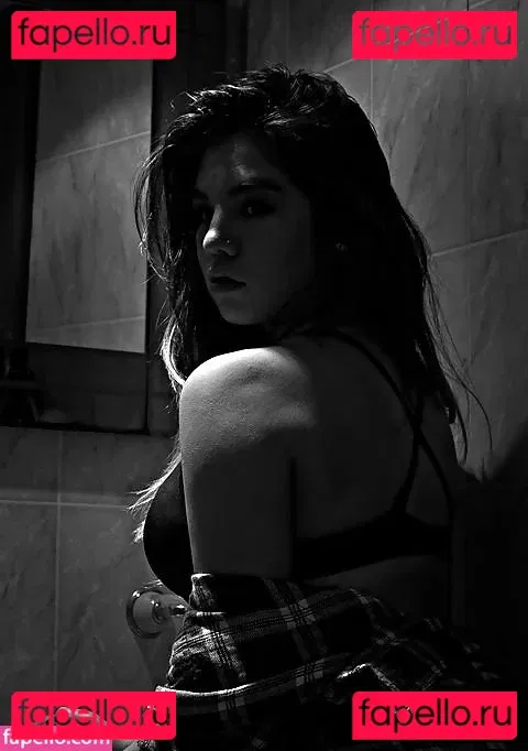 Ankadiaz UNLOK Onlyfans Photo Gallery 