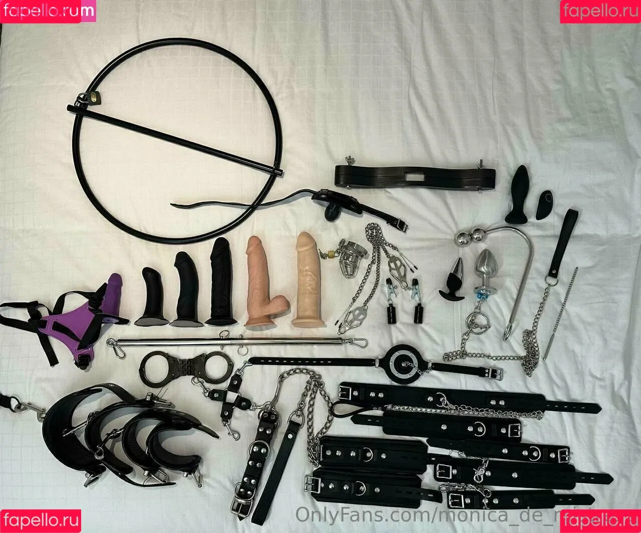 _monique_de_mistress / monica_de_mistress Onlyfans Photo Gallery 