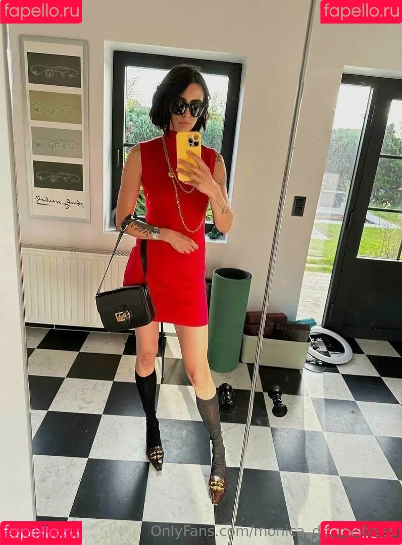 _monique_de_mistress / monica_de_mistress Onlyfans Photo Gallery 