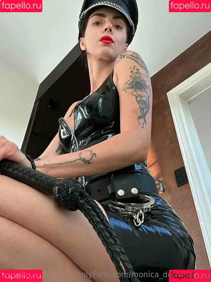 _monique_de_mistress / monica_de_mistress Onlyfans Photo Gallery 