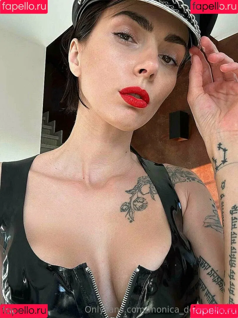 _monique_de_mistress / monica_de_mistress Onlyfans Photo Gallery 