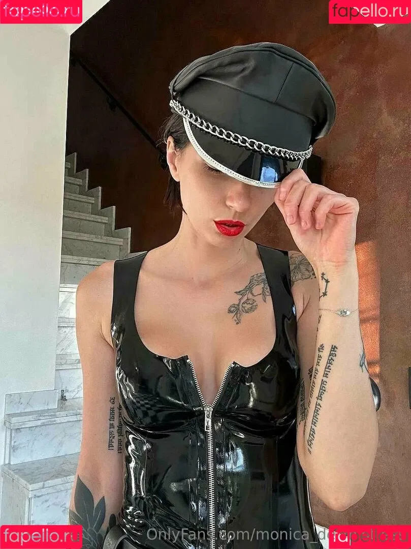 _monique_de_mistress / monica_de_mistress Onlyfans Photo Gallery 