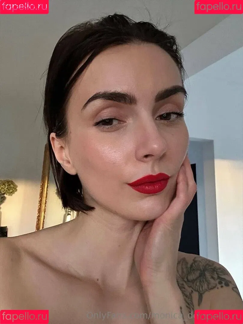 _monique_de_mistress / monica_de_mistress Onlyfans Photo Gallery 