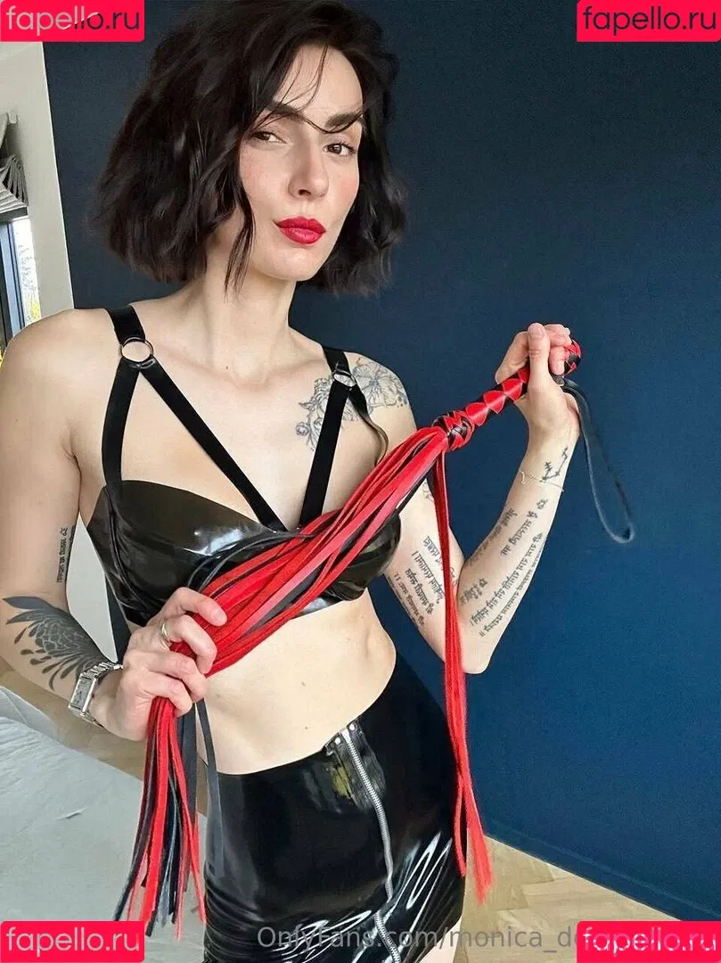 _monique_de_mistress / monica_de_mistress Onlyfans Photo Gallery 