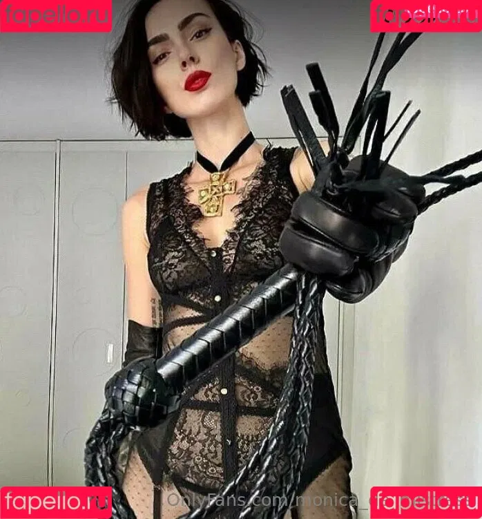 _monique_de_mistress / monica_de_mistress Onlyfans Photo Gallery 