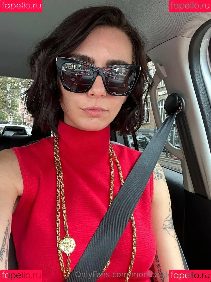 _monique_de_mistress / monica_de_mistress Onlyfans Photo Gallery 