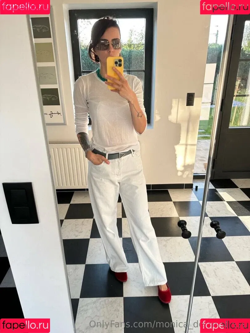 _monique_de_mistress / monica_de_mistress Onlyfans Photo Gallery 