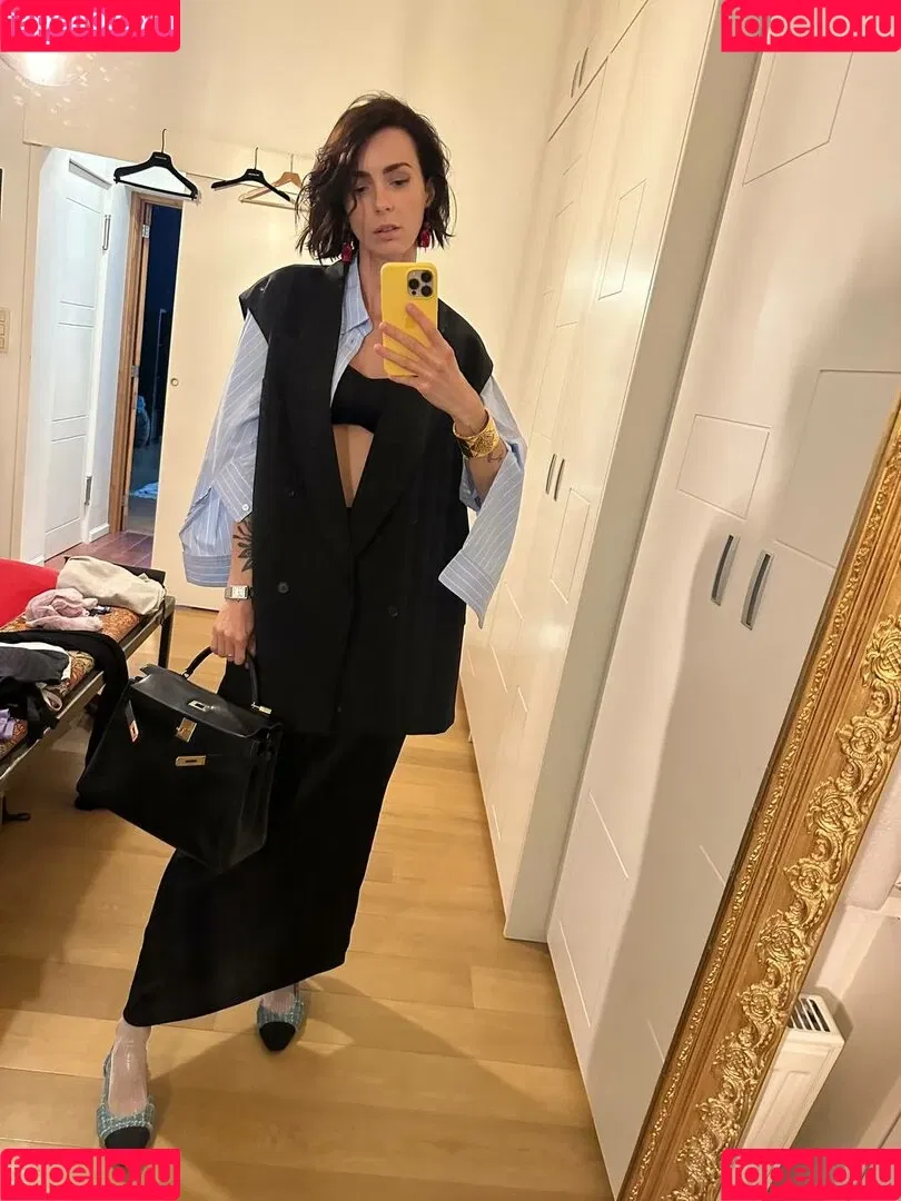 _monique_de_mistress / monica_de_mistress Onlyfans Photo Gallery 