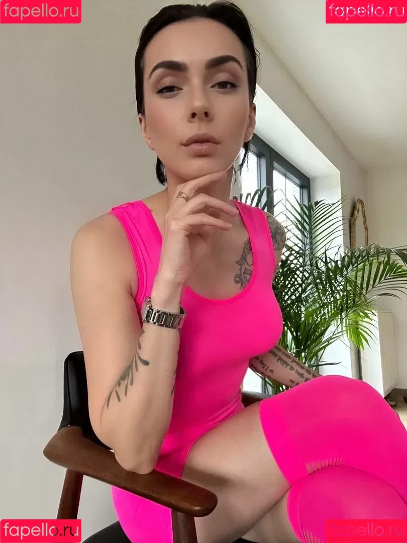 _monique_de_mistress / monica_de_mistress Onlyfans Photo Gallery 