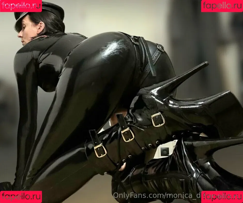 _monique_de_mistress / monica_de_mistress Onlyfans Photo Gallery 