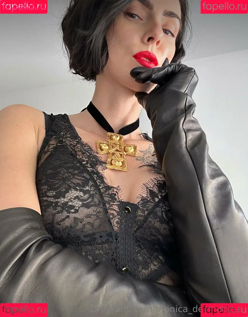 _monique_de_mistress / monica_de_mistress Onlyfans Photo Gallery 