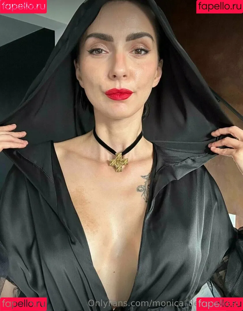 _monique_de_mistress / monica_de_mistress Onlyfans Photo Gallery 