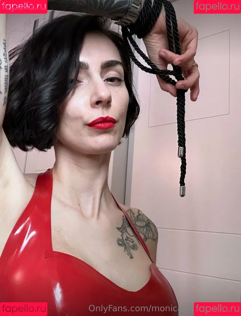 _monique_de_mistress / monica_de_mistress Onlyfans Photo Gallery 