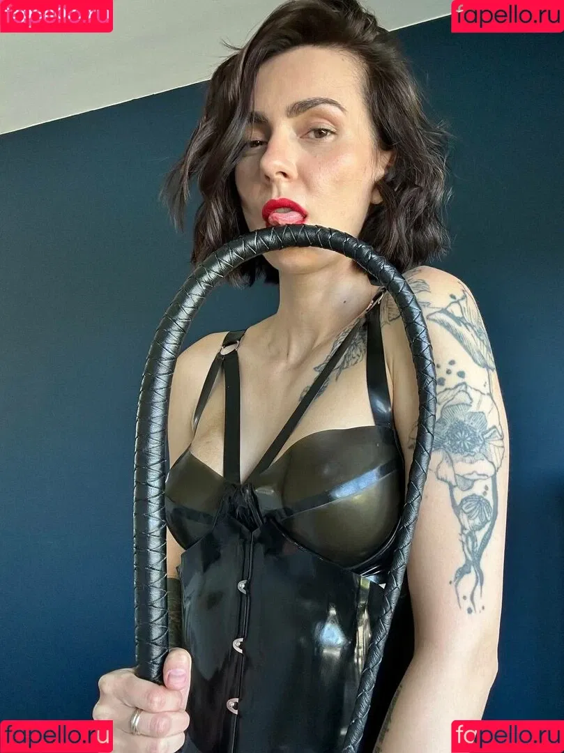 _monique_de_mistress / monica_de_mistress Onlyfans Photo Gallery 