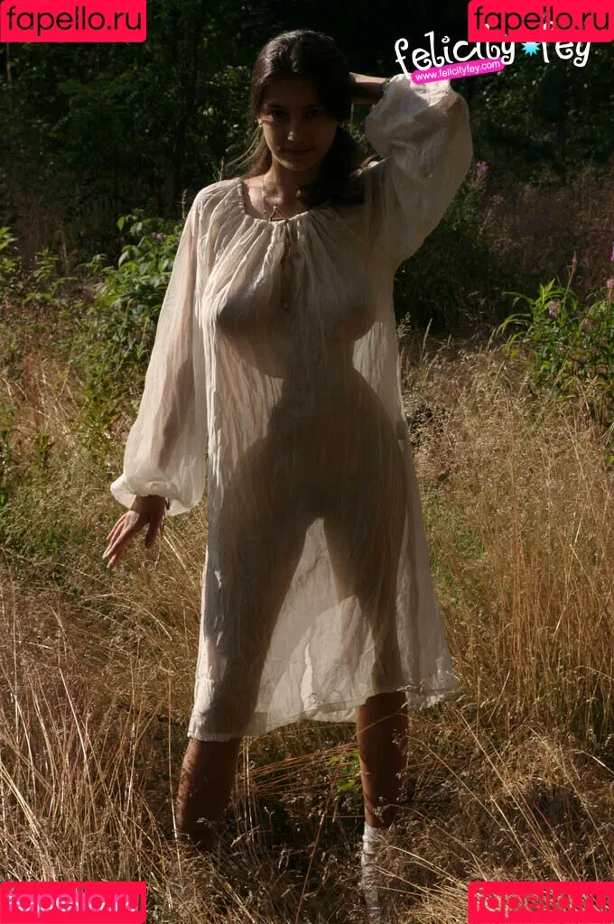Felicity Fey / felicityfeypage Onlyfans Photo Gallery 