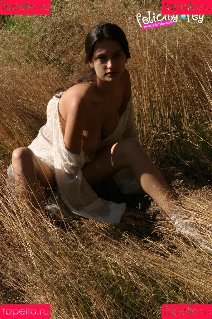 Felicity Fey / felicityfeypage Onlyfans Photo Gallery 