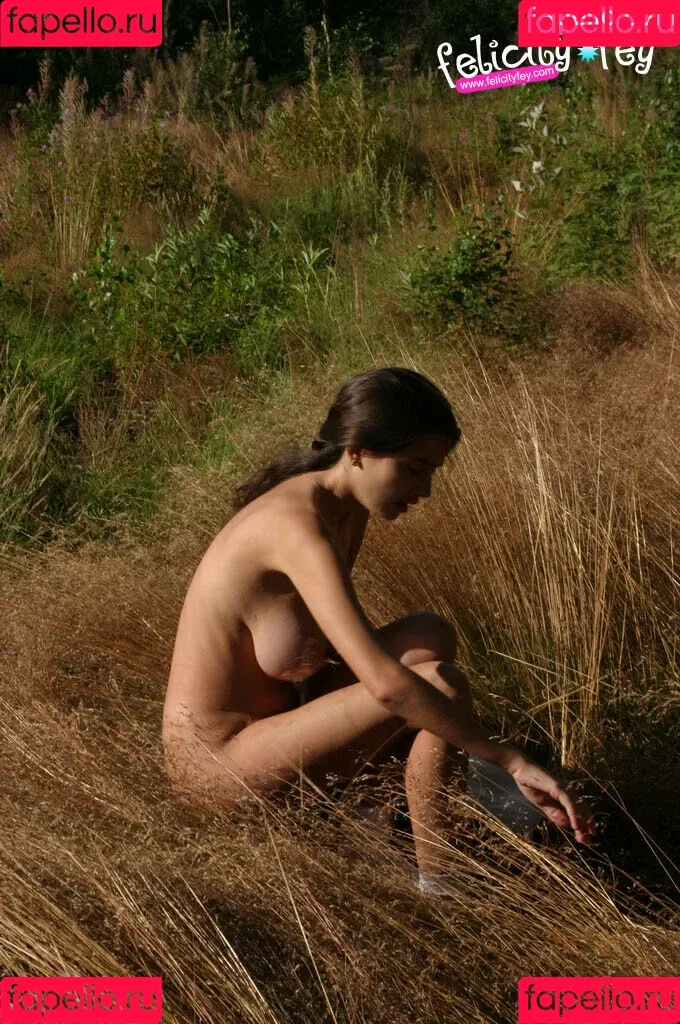 Felicity Fey / felicityfeypage Onlyfans Photo Gallery 