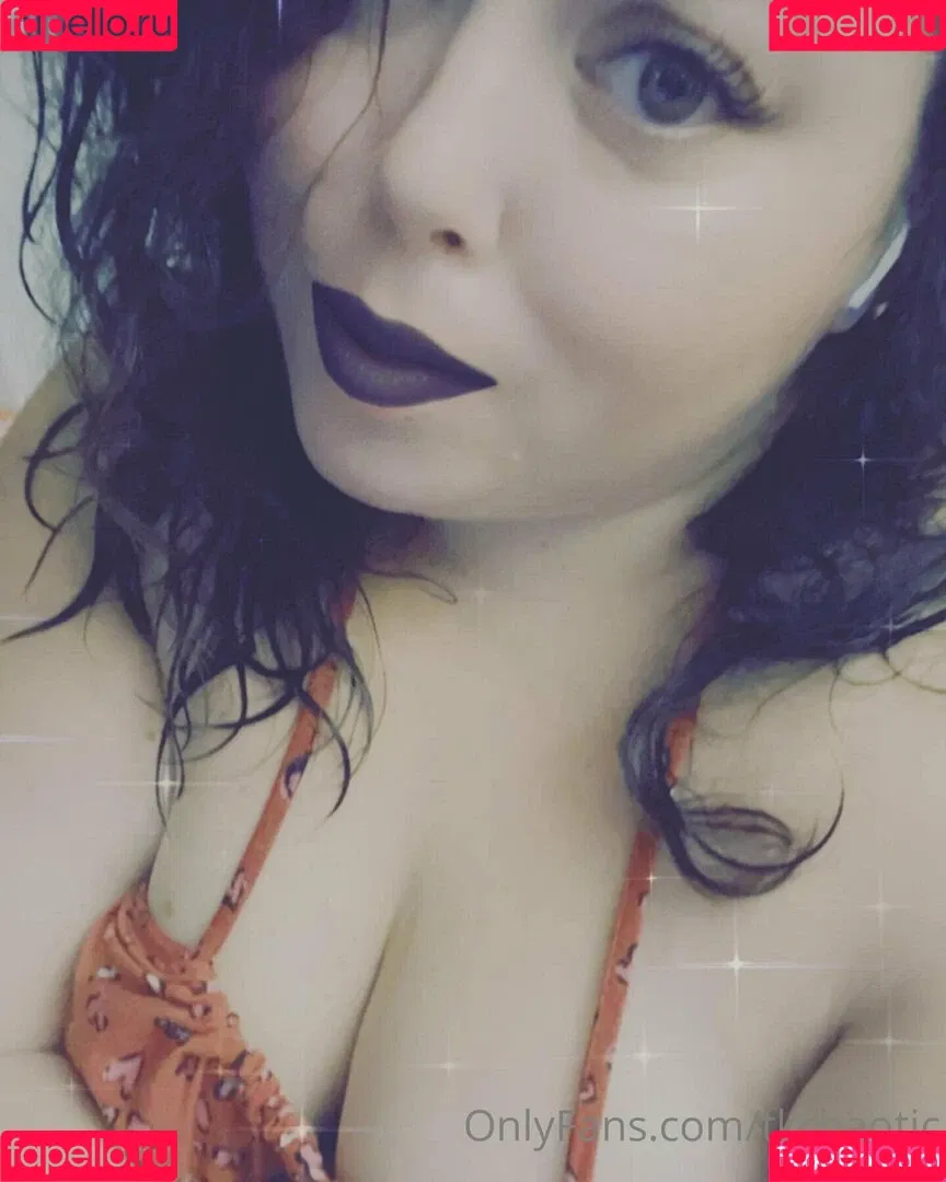 tk_chaotic / tkchaotic Onlyfans Photo Gallery 