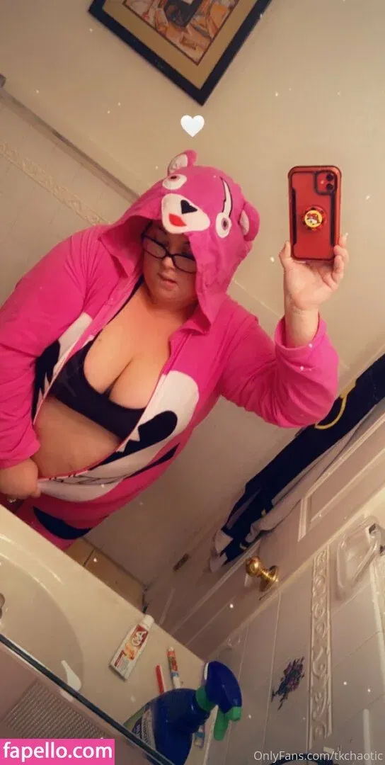 tk_chaotic / tkchaotic Onlyfans Photo Gallery 