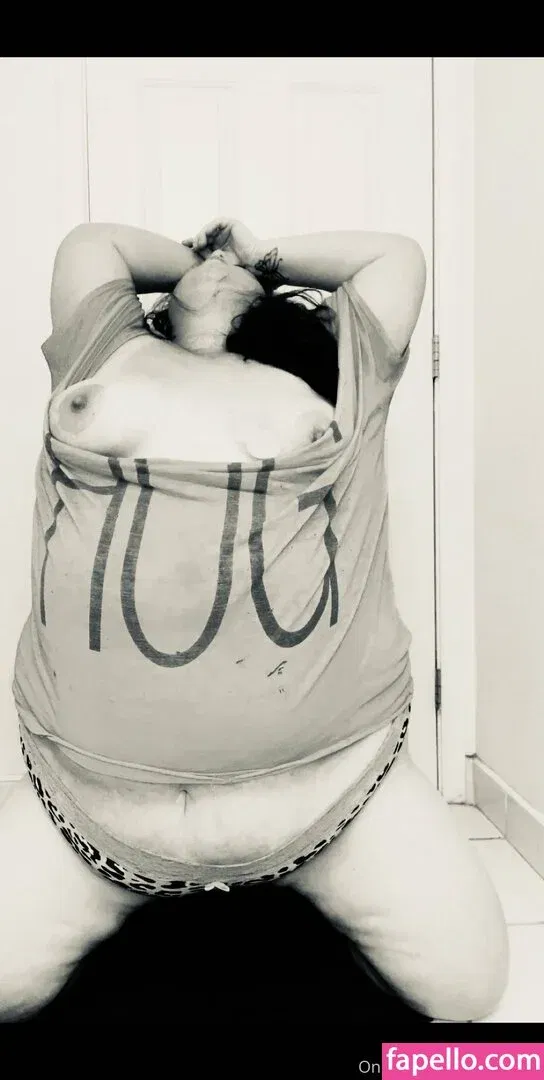 tk_chaotic / tkchaotic Onlyfans Photo Gallery 