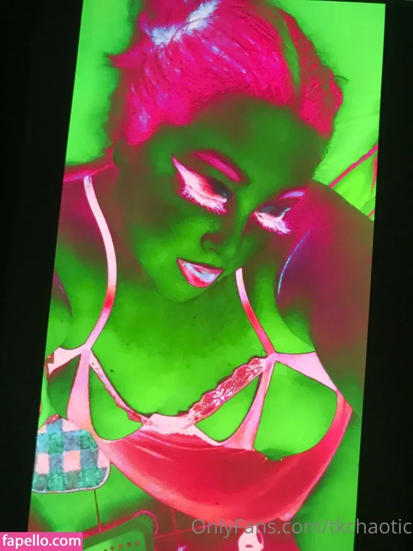 tk_chaotic / tkchaotic Onlyfans Photo Gallery 