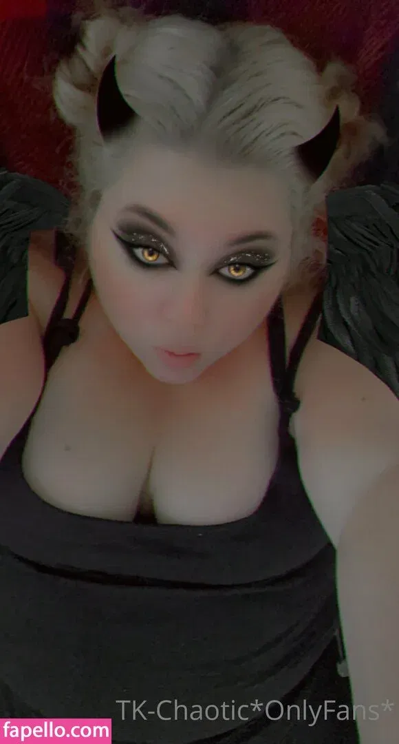 tk_chaotic / tkchaotic Onlyfans Photo Gallery 