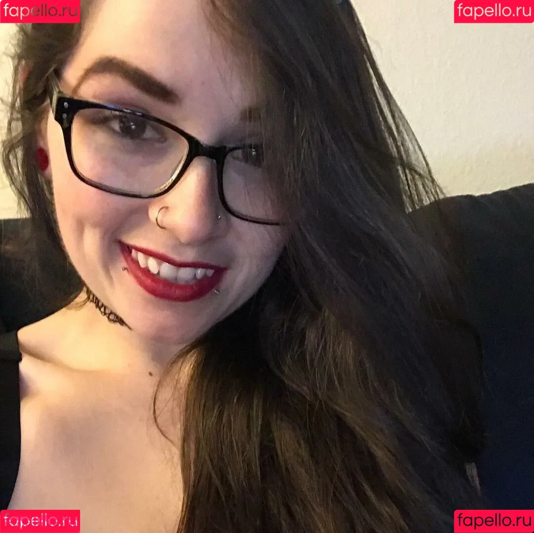 desirethecat Onlyfans Photo Gallery 