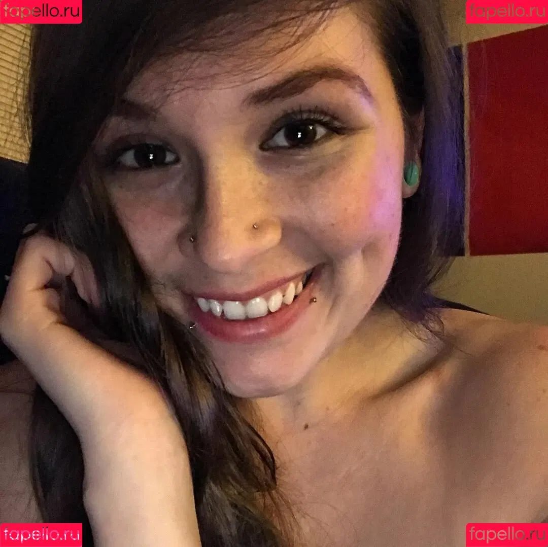 desirethecat Onlyfans Photo Gallery 