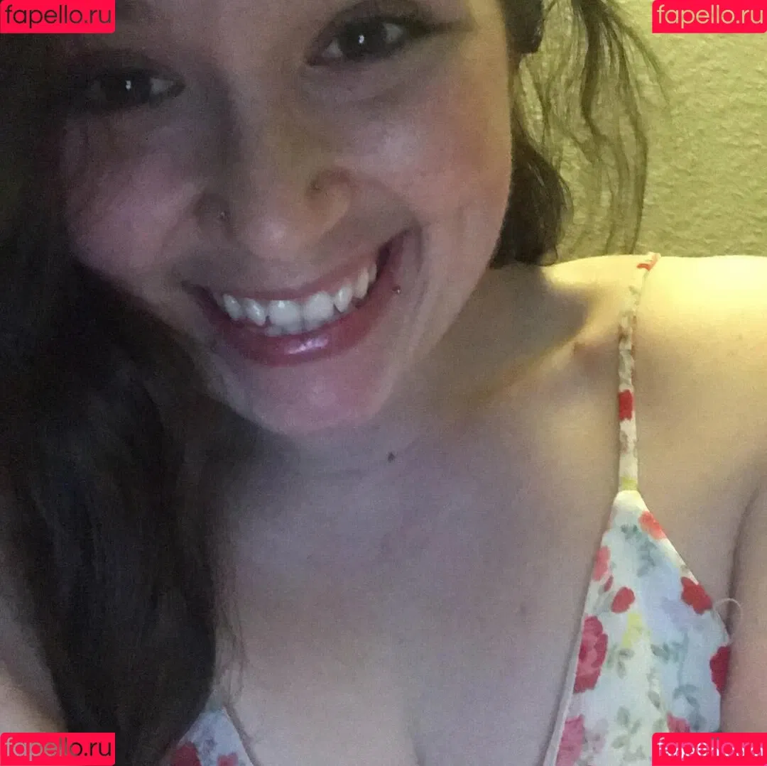 desirethecat Onlyfans Photo Gallery 