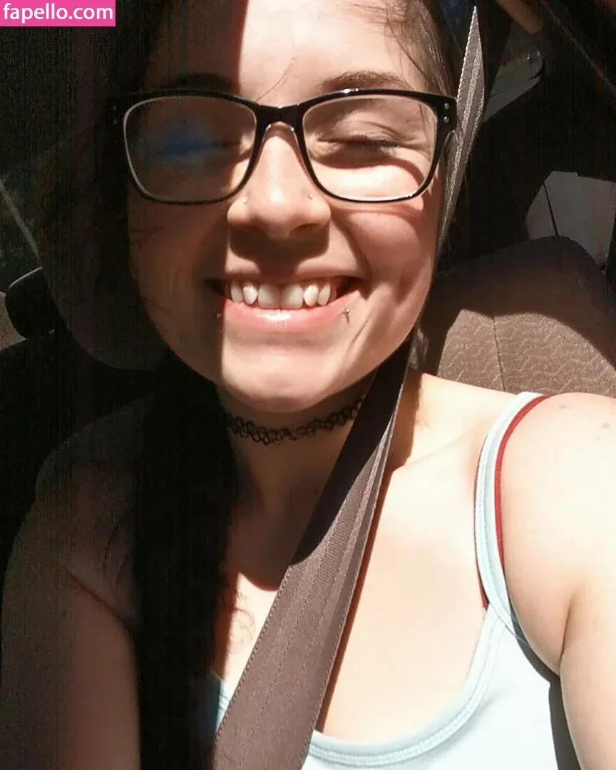 desirethecat Onlyfans Photo Gallery 