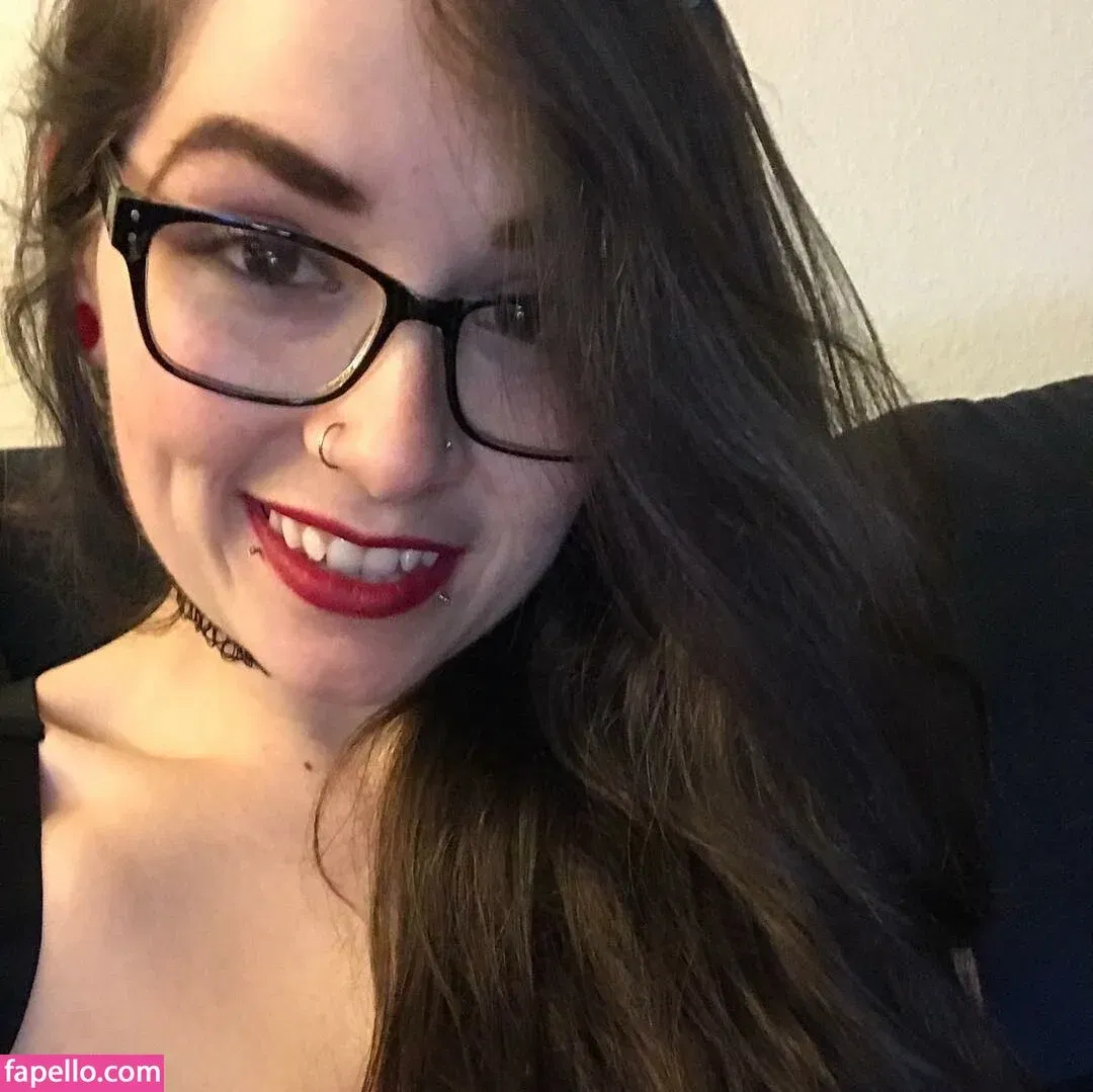 desirethecat Onlyfans Photo Gallery 