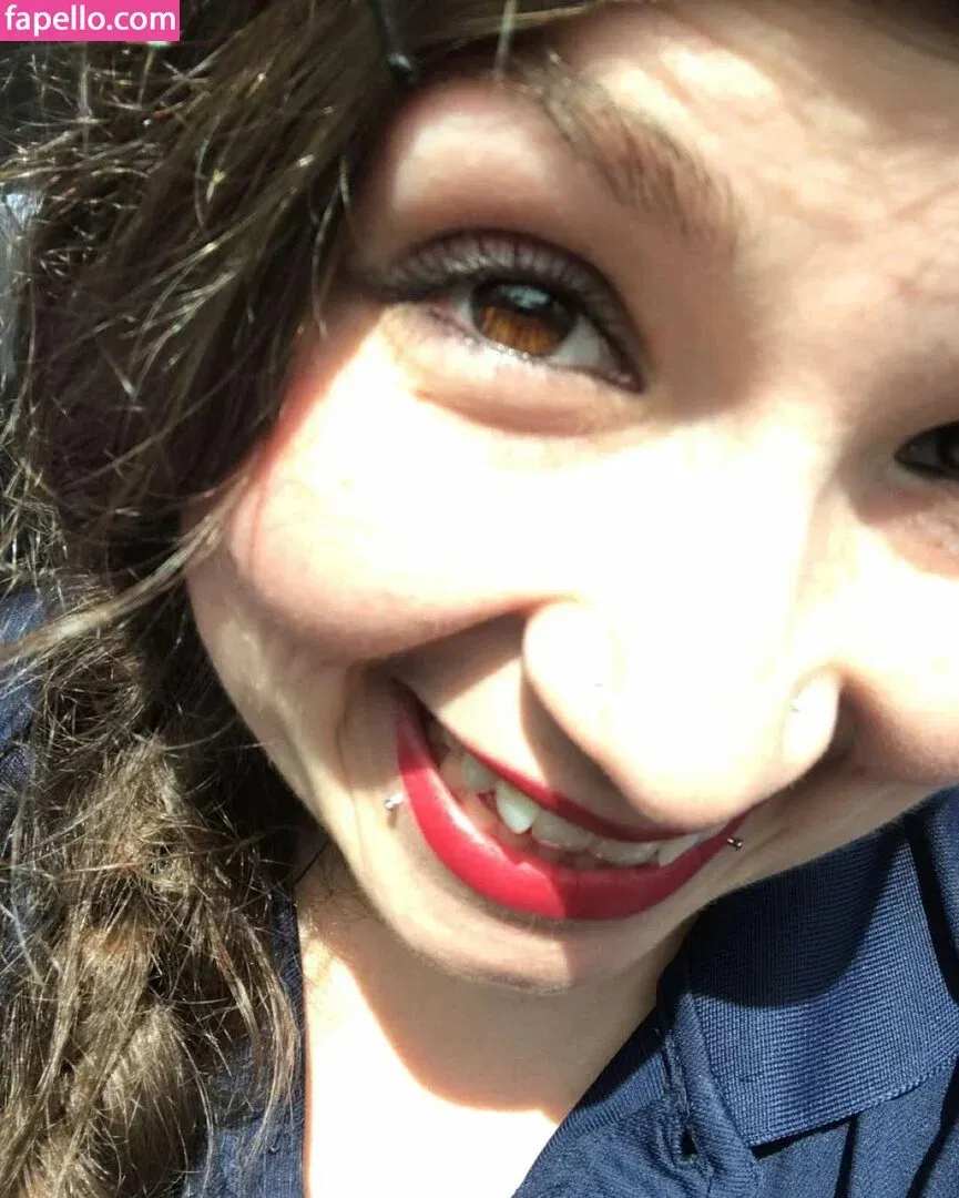 desirethecat Onlyfans Photo Gallery 