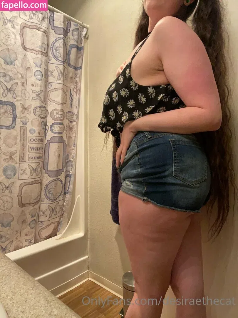 desirethecat Onlyfans Photo Gallery 