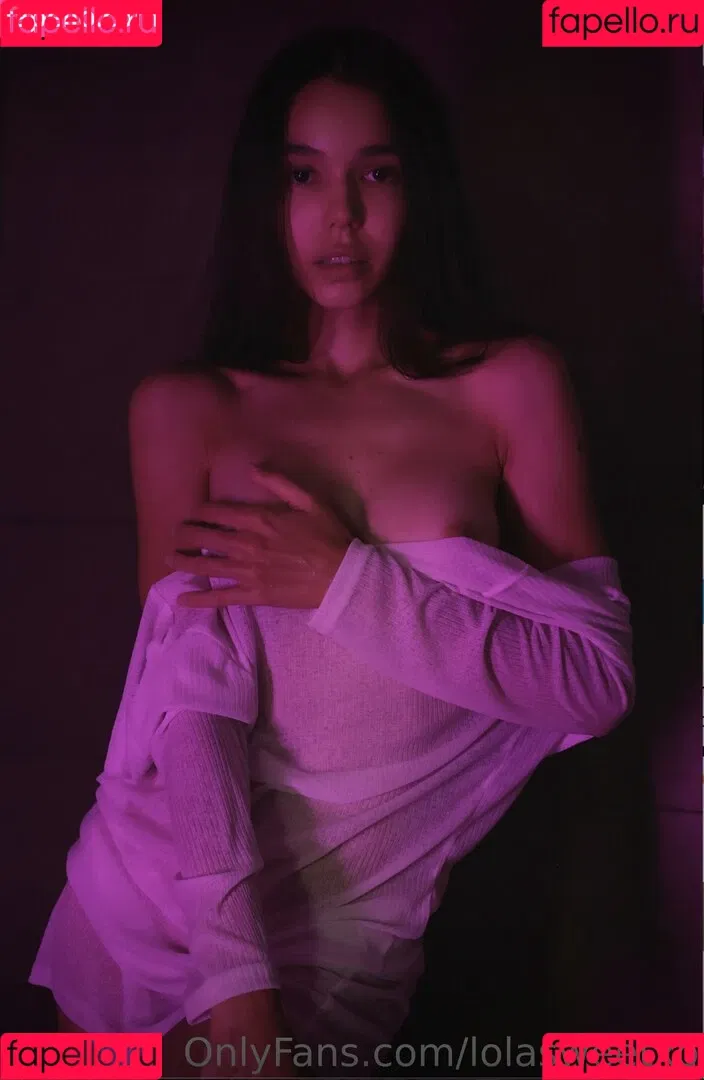 foreignexchangefreshman / lolasweetxo Onlyfans Photo Gallery 