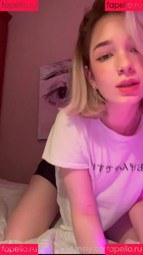 Soniloon / soniloonxx / soniww22 / sonixyu Onlyfans Photo Gallery 