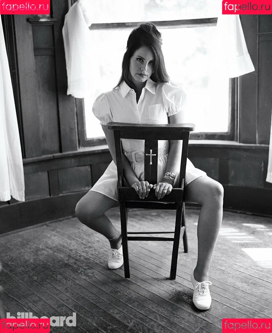 Lana Del Rey / lanadelreypictures / lanaraybabyx Onlyfans Photo Gallery 