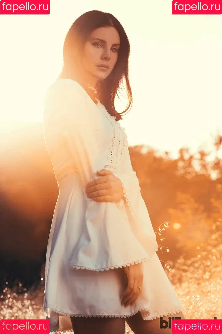 Lana Del Rey / lanadelreypictures / lanaraybabyx Onlyfans Photo Gallery 