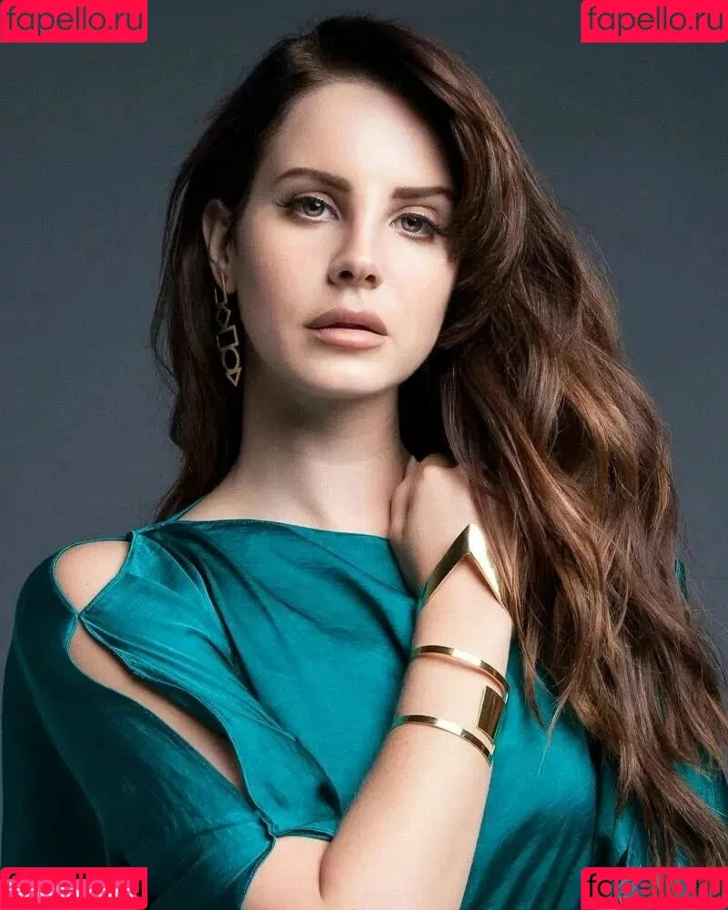 Lana Del Rey / lanadelreypictures / lanaraybabyx Onlyfans Photo Gallery 