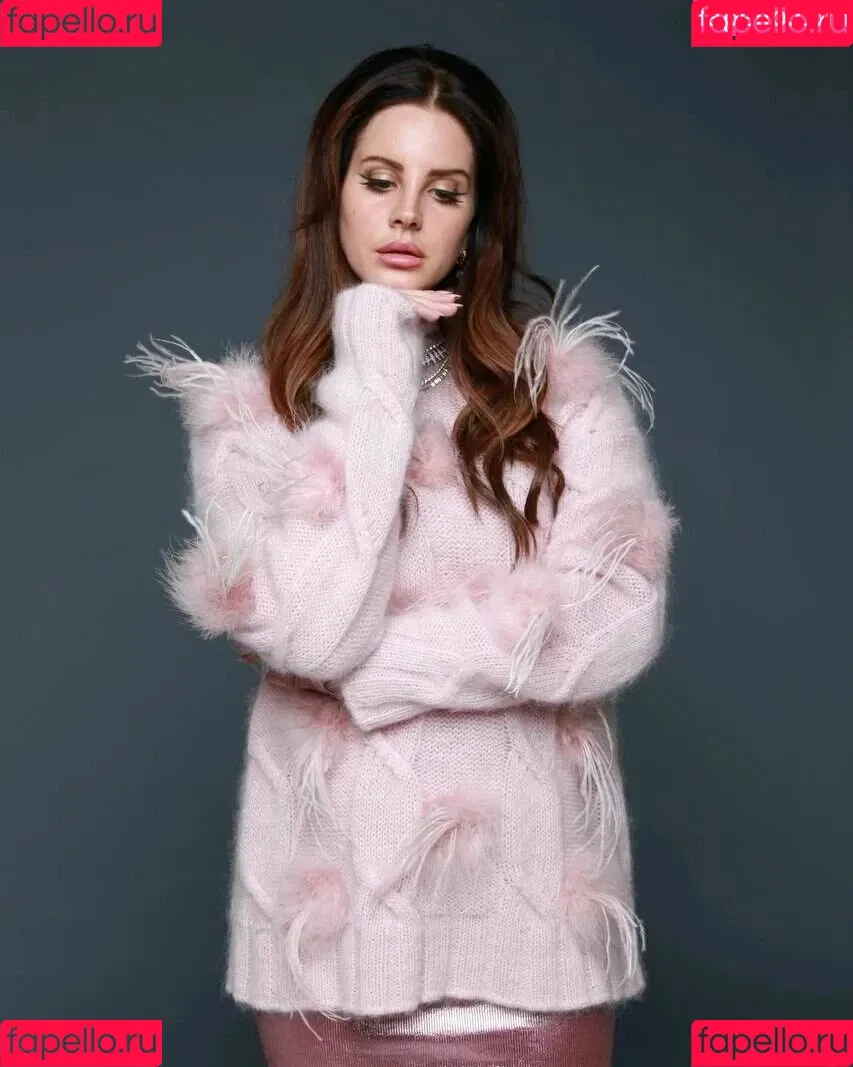 Lana Del Rey / lanadelreypictures / lanaraybabyx Onlyfans Photo Gallery 