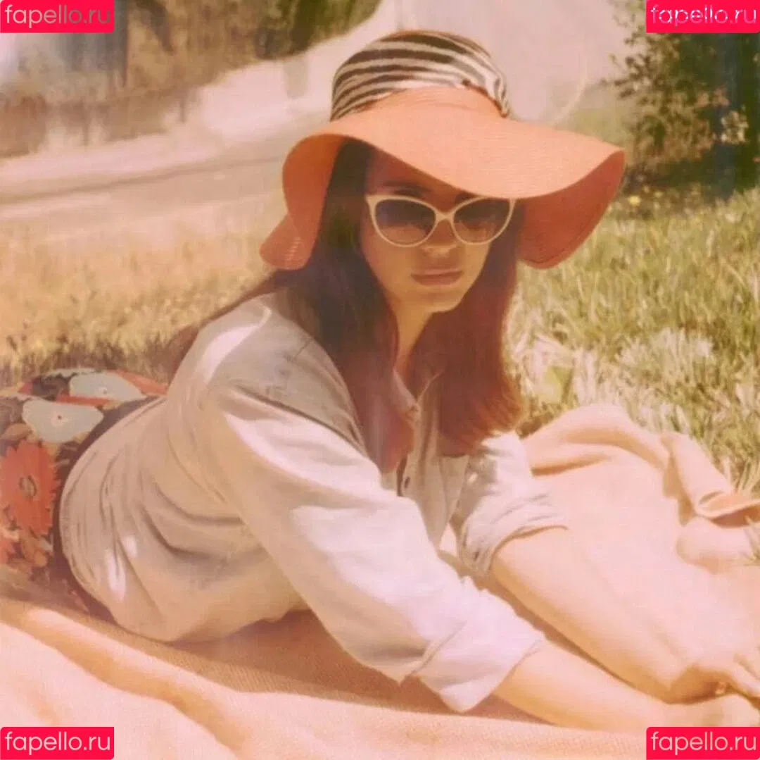 Lana Del Rey / lanadelreypictures / lanaraybabyx Onlyfans Photo Gallery 