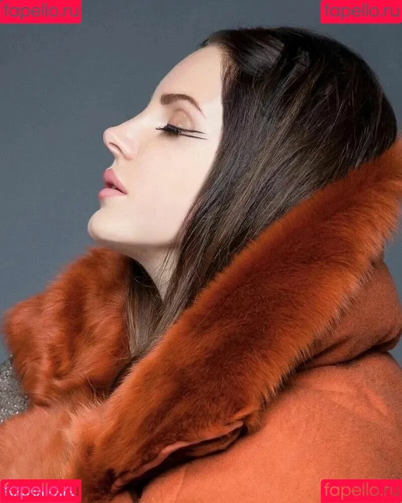 Lana Del Rey / lanadelreypictures / lanaraybabyx Onlyfans Photo Gallery 