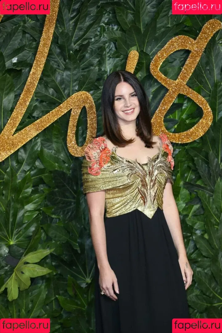 Lana Del Rey / lanadelreypictures / lanaraybabyx Onlyfans Photo Gallery 