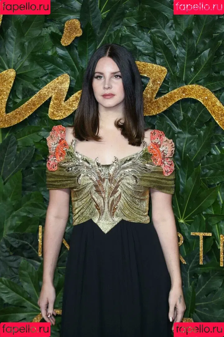 Lana Del Rey / lanadelreypictures / lanaraybabyx Onlyfans Photo Gallery 