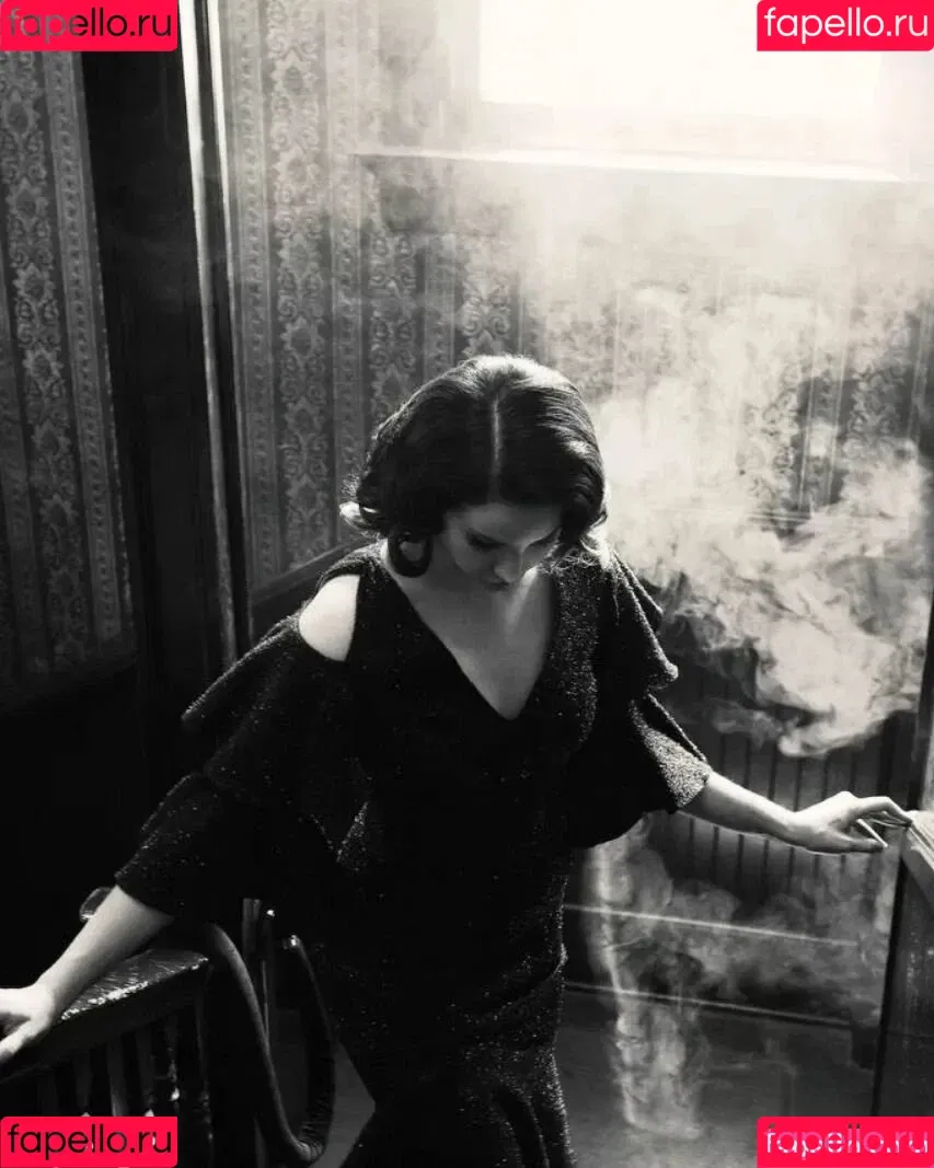 Lana Del Rey / lanadelreypictures / lanaraybabyx Onlyfans Photo Gallery 