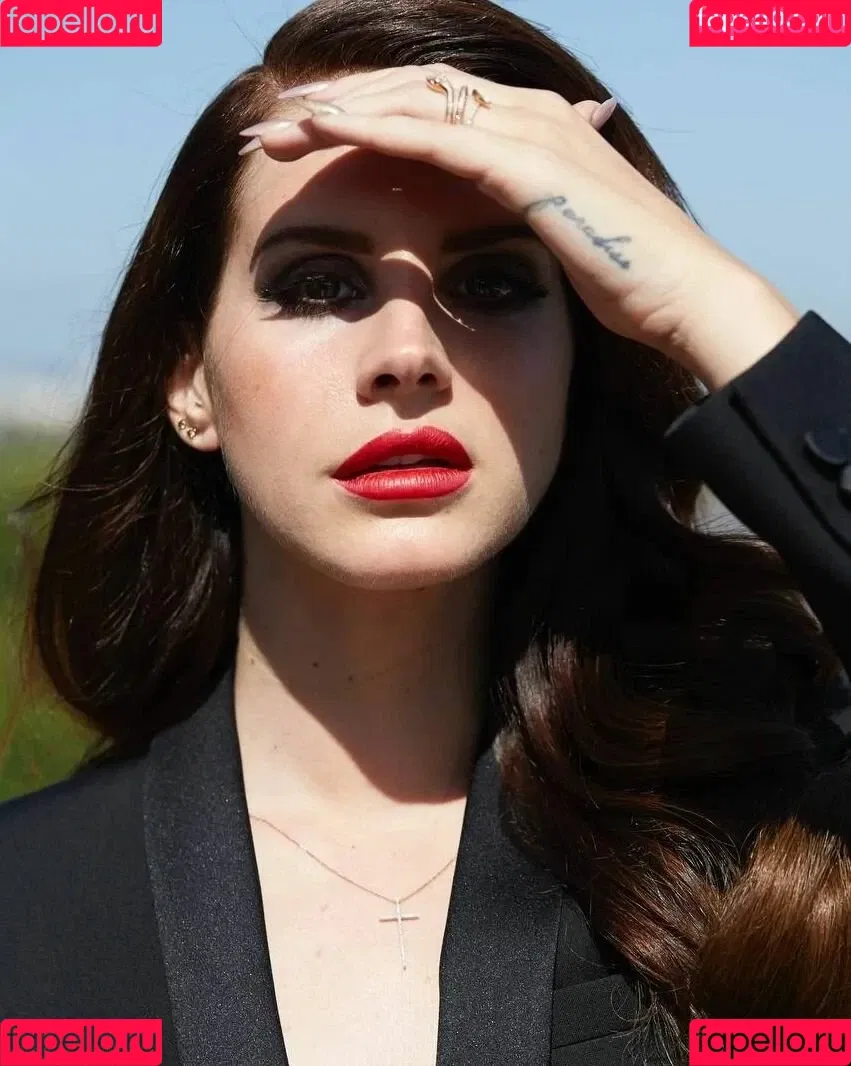 Lana Del Rey / lanadelreypictures / lanaraybabyx Onlyfans Photo Gallery 