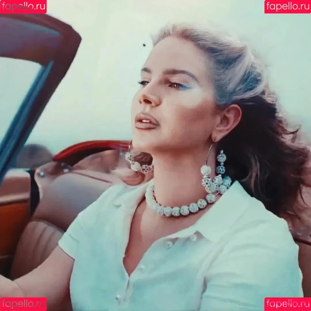 Lana Del Rey / lanadelreypictures / lanaraybabyx Onlyfans Photo Gallery 